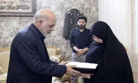 ابلاغ سلام رهبر انقلاب به خانواده سپهبد شهید موسوی/ تصاویر

