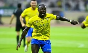 مادرم اصرار کرد به النصر بیایم