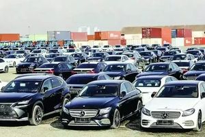رئیس اتحادیه نمایشگاه‌داران: رکود کامل در بازار خودرو/ عرضه محدود و تقاضا ضعیف است
