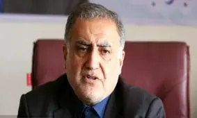 دولت مردم را وادار می‌کند خودروی داخلی بخرند/ در ۸ سال اخیر علاوه بر آقازاده‌ها و مفسدان، مردم ۱۷۷ میلیارد دلار از کشور خارج کردند
