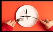 چه زمانی شام بخوریم که چاق نشویم؟
