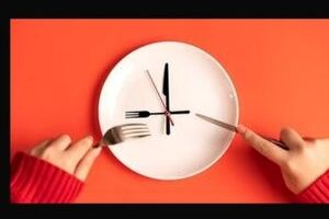 چه زمانی شام بخوریم که چاق نشویم؟
