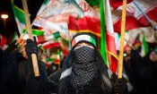 فرمان جنگ و صلح از اختیارات رهبری نظام است/ اقدام به مذاکره و توافق، تصمیم شخصی نیست و تمام نهادهای حاکمیتی و قوای سه گانه‌ کشور دخیل هستند
