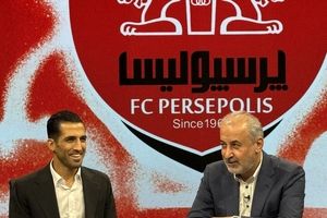 وحید امیری در پرسپولیس ماند؛ بازیکن بی حاشیه یک فصل دیگر تمدید کرد