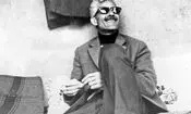 دست نوشته آل احمد در باره دینگرایی همسرش سیمین دانشور/ با مذهب مدتهاست که پیمان عدم تعرض بسته‌ام!