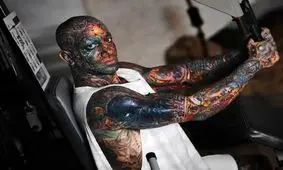 اعدام تتلو خواسته تندرو‌ها شد؟/ ابطحی به رسایی: در صف می‌ایستادید و با تتلو عکس یادگاری می‌گرفتید
