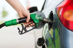 قیمت واقعی بنزین چقدر است؟/ نظر جالب یک کارشناس درباره تغییر قیمت بنزین