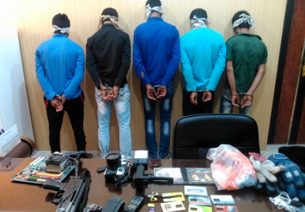 کیفرخواست باند مخوف ۳۸ نفره سرقت مسلحانه صادر شد