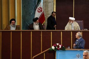 جایگزینی «حسینی بوشهری» در سمت «رئیسی» در مجلس خبرگان رهبری