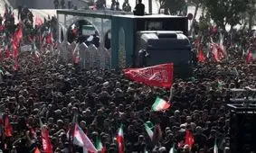  نماز بر پیکر آقای شهید ایران به امامت فرزند ارشد ایشان/ محل تدفین پیکر رهبر شهید انقلاب در رواق دارالذکر حرم امام رضا/ پیکر رهبر انقلاب به خاک سپرده شد