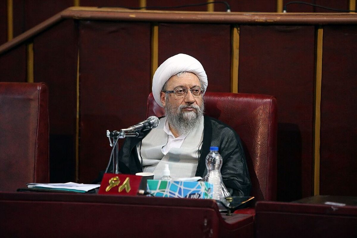 آملی لاریجانی: مجمع تشخیص براساس کار علمی و فنی درباره FATF تصمیم میگیرد