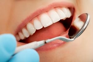 کاهش پوسیدگی های دندانی با کنترل مصرف قند