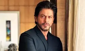 شاهرخ خان در پشت صحنه فیلم آشوکا