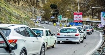 جاده چالوس یک طرفه شد؛ ترافیک سنگین در راه‌ها