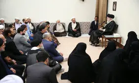 توصیه رهبر انقلاب درباره شرکت در دور دوم انتخابات ریاست جمهوری/ اینکه تصور شود کسانی که در دور اول رأی ندادند مخالف نظام هستند، برداشت کاملاً اشتباهی است/ البته اهل سیاست و جامعه‌شناسان مشارکت کم در مرحله اول را بررسی می‌کنند

