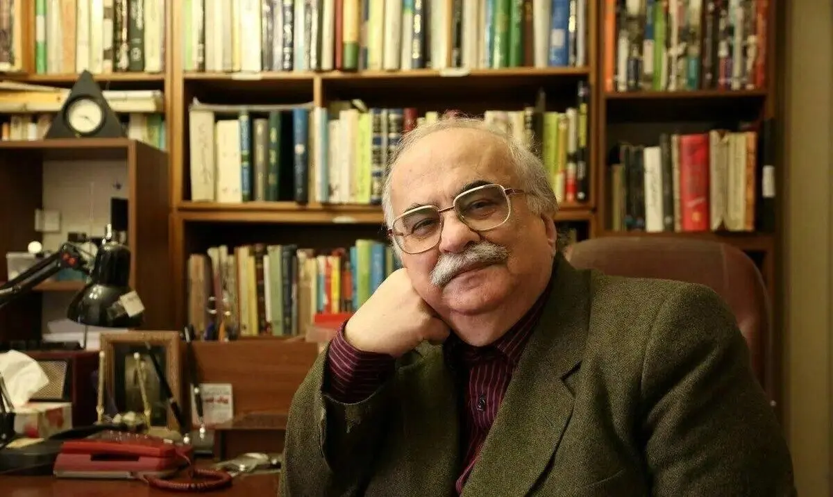 معتضد: مگر زیباکلام به زندان افتاد کسی حالش را پرسید؟!/ من کجا گفته‌ام که جنگجو و چریکم؟!/ می گویم رضا شاه این خدمات را کرد این اشتباهات را هم داشت/ ویدئو

