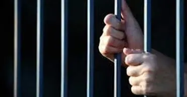 فرماندار: آتش‌سوزی در زندان گرمسار مهار شد/ حادثه ربطی به جنگ نداشت