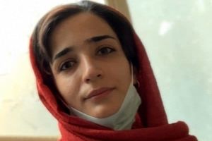 ‌⁧ لیلا حسین‌زاده⁩ با قید وثیقه آزاد شد

