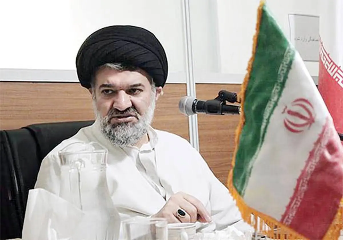 آیت الله خرازی: تنها راه نجات ما ساخت بمب اتم و شلیک آن است/ با اطلاع از آن طرف عالم می گویم،  آنها که با بمب اتم مخالفت کردند در آن دنیا خیلی گرفتارند/ آنکه فتوا داده و اجتهاد کرده، باید در قیامت جوابگو باشد/ ویدئو