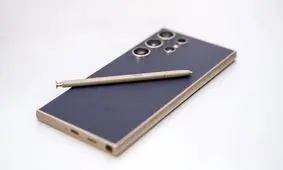 شکایت کاربران از بوی بد قلم S-Pen پرچمداران سامسونگ