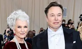 مادر ایلان ماسک: ایلان اجازه ندارد با مارک زاکربرگ مبارزه کند