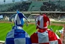 قیمت عجیب بلیت دربی در اطراف ورزشگاه/ ویدئو