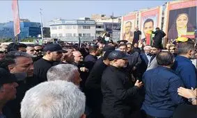 حضور رئیس جمهور در مراسم تشییع پیکر شهدای اقتدار/ ویدئو

