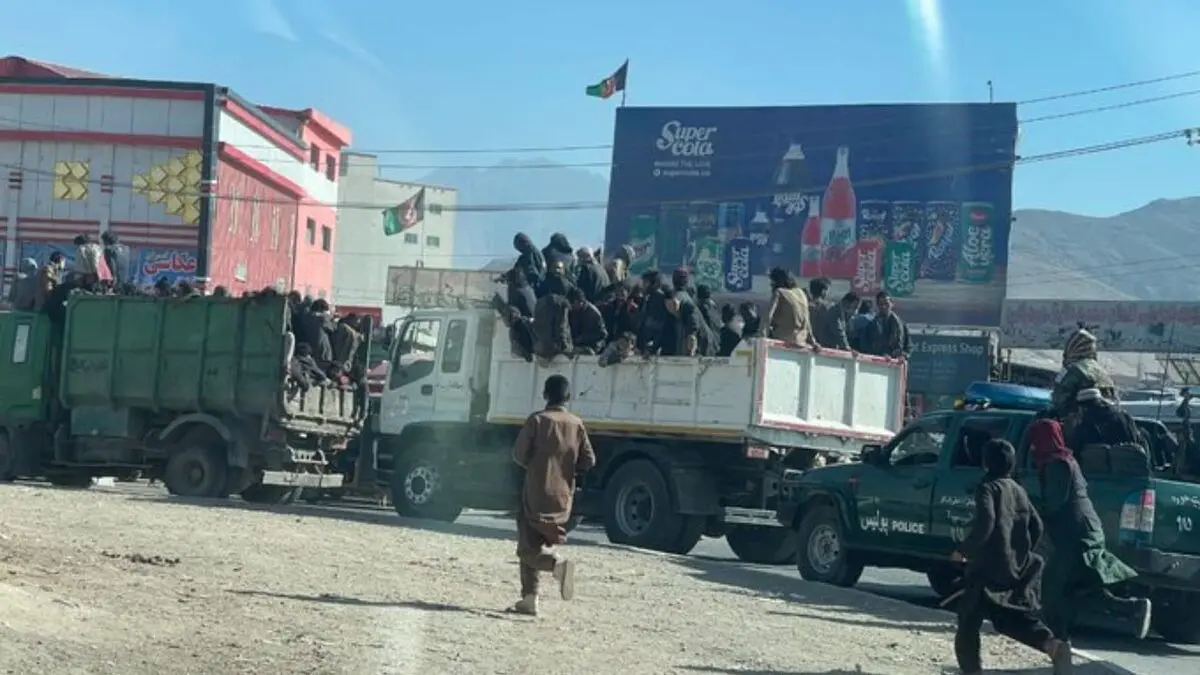 افراد طالبان با لباس زنانه از دره پنجشیر فرار می‌کنند