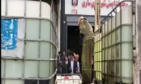 مهار حریق تریلی حامل آب اکسیژنه