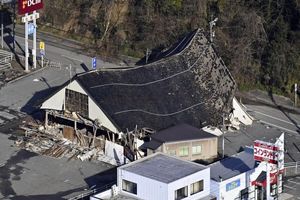وضعیت فاجعه‌بار ایشیکاوا بعد از زلزله ژاپن