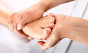 هشدار؛ خطر ماساژ پا برای بیماران مبتلا به لخته خون