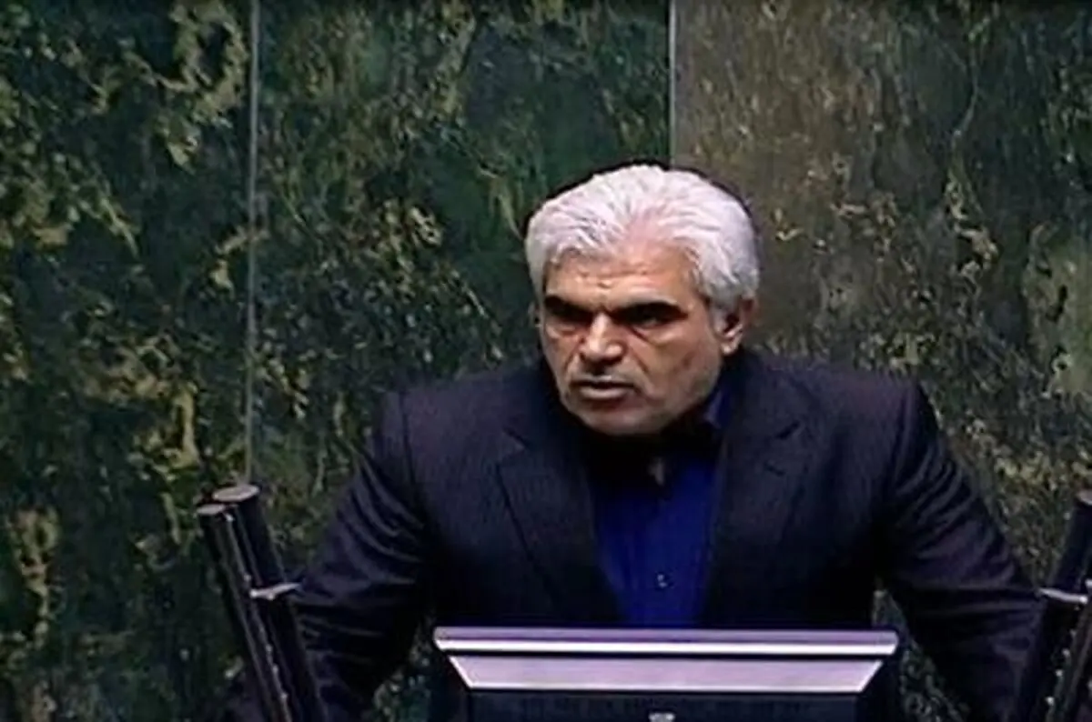 کنایه یک نماینده مجلس به ترامپ: تنها استراتژی او در جنگ با ایران توییت زنی است
