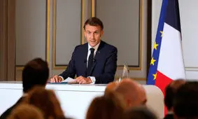 ماکرون پس تماس تلفنی با پزشکیان: گفتگوها با ایران را شدت می‌بخشیم/ باور دارم که راهی برای خروج از جنگ وجود دارد