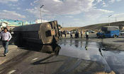 واژگونی تانکر حاوی مواد نفتی در حومه شهر کامیاران