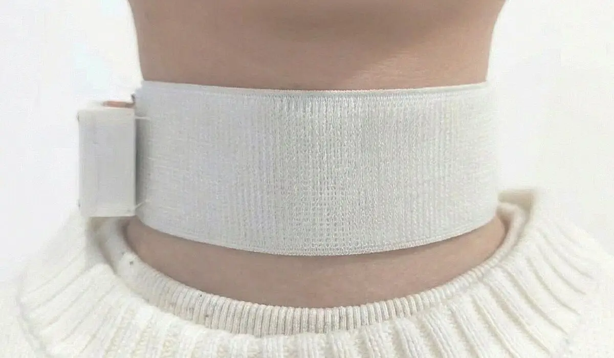 بازگرداندن صدای بیماران سکته مغزی با یک گردنبند/ تصاویر
