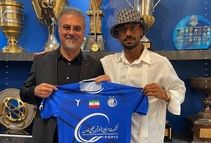 ساعت ۵ میلیاردی خاص رامین رضاییان هنگام تمدید قرارداد با استقلال