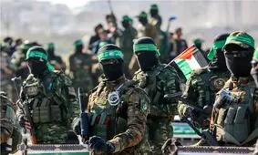 محافلی که در ایران حماس را تقدیس می‌کردند دچار بحرانِ موضع‌گیری شده‌اند/ این سزای‌ عدم دوراندیشی و بخصوص منجمد و مقدس کردن امر سیال و عرفی سیاست است