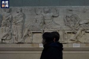 انتقاد دوباره از انگلیس به دلیل امتناع از مذاکره با یونان درباره آثار باستانی سرقت‌ شده

