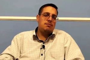 یکی از مدافعین قانون حجاب: هر روز در شبکه خانگی شلوارشان را می کشند پایین!/ ویدئو