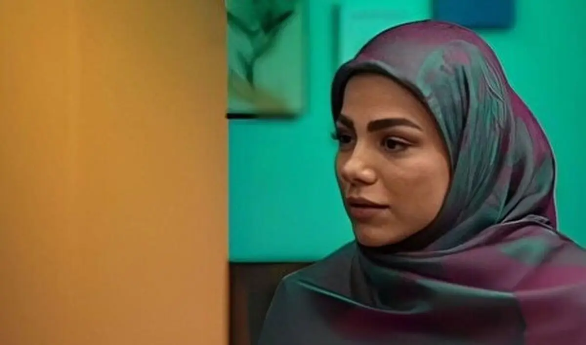 مجری زن صداوسیما: چه اشکالی دارد دختر زمان عقد باردار شود؟/ ویدئو