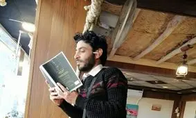 یک شاعر عراقی به دلیل قطع سخنان یکی از شیوخ امارات، زندانی شد

