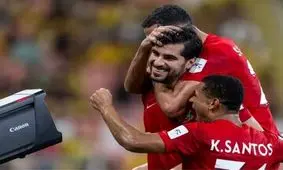 گلزنی بازیکن ایران مقابل بنزما و کانته در عربستان/ عکس