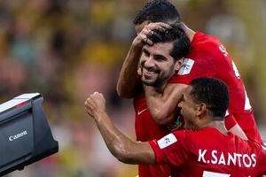 گلزنی بازیکن ایران مقابل بنزما و کانته در عربستان/ عکس