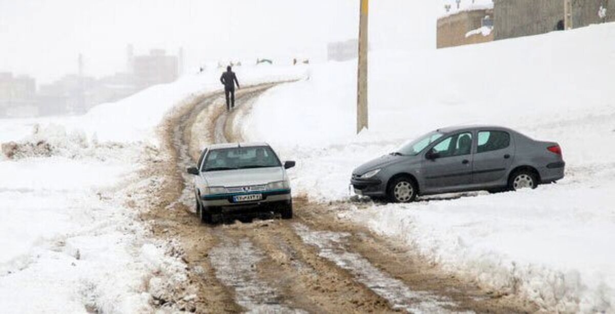 بارش برف و باران در جاده های ۲۵ استان