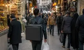کار به پیک پیاده در ایران رسید / درآمد ۲۲ میلیونی بدون موتور و بنزین!