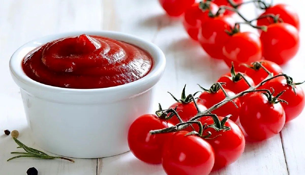 راه‌حل طلایی و ساده برای جلوگیری از کپک رب گوجه‌فرنگی

