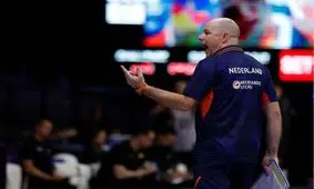 سرمربی تیم ملی هلند: انتظار نداشتم برابر ایران بازنده باشیم
