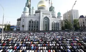 پوتین: تعداد مسلمانان روسیه بین ۱۰ تا ۱۵ درصد است

