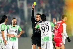 اشتباه بنیادی‌فر در بازی پرسپولیس-خیبر تایید شد