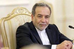 عراقچی: ورود آژانس بین المللی انرژی اتمی به مذاکرات زود است